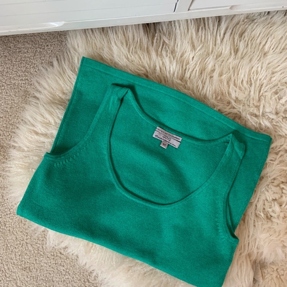 Green Sleeveless Tank by LG Cashmere by Chow -85% SILK, 15% CASHMERE - Picture 2 of 3